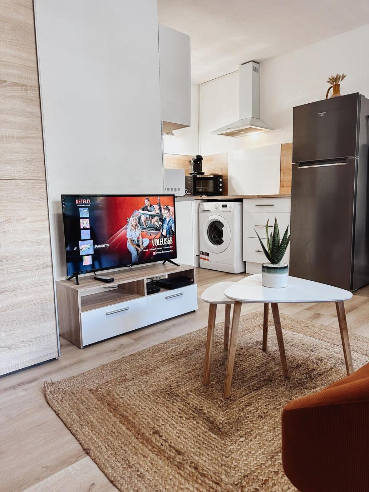 Studio Cosy - Balcon - Wifi - Free Parking ナルボンヌ エクステリア 写真